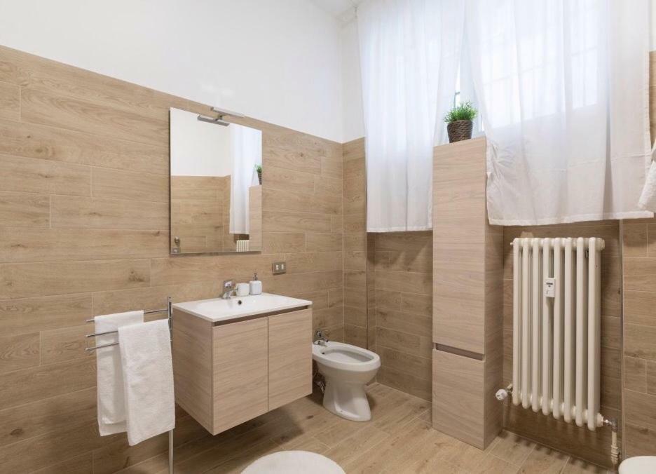 Lovely, Charming And Quiet Apartment In The Centre Air Conditioned And Free Private Garage Como Eksteriør bilde